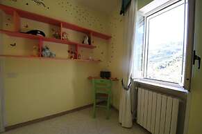 Dolls House Holiday Home