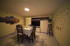 Dolls House Holiday Home