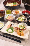 JR East Hotel Mets Premier Makuhari Toyosuna