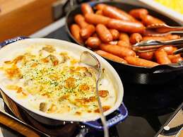 JR East Hotel Mets Premier Makuhari Toyosuna