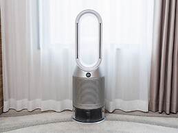 JR East Hotel Mets Premier Makuhari Toyosuna