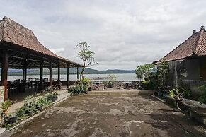 Baruna Lakeside View