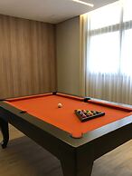 Charlie Nik Pinheiros