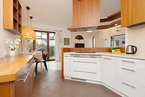 4-bedroom House in Warsaw by Renters