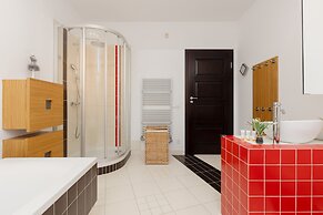 4-bedroom House in Warsaw by Renters