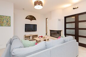 4-bedroom House in Warsaw by Renters