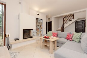 4-bedroom House in Warsaw by Renters