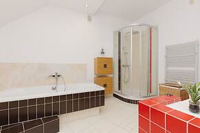 4-bedroom House in Warsaw by Renters