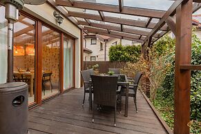 4-bedroom House in Warsaw by Renters