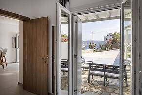Cycladic Sunlight 2bedroom House