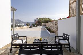 Cycladic Sunlight 2bedroom House