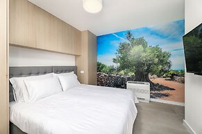 Luxury villa 360 - private heated pool