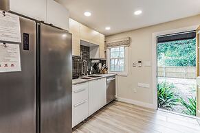 Garden District Duplex