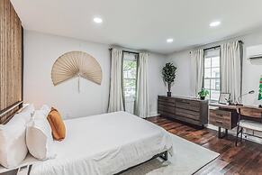 Garden District Duplex