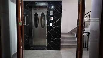 Hotel ELite Millennium City Gurgaon