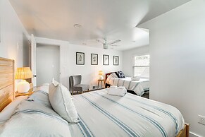 Luxe Waterfront Lake Fenton Home: Decks & Fire Pit