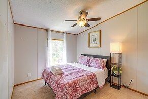 Pet-friendly Emerald Lake Retreat in Charlestown!