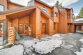 Mammoth Lakes Condo: Walk to Village & Gondola!