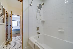 Spacious Glenville Home w/ Fire Pit + Lake Access