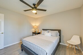 Cozy Fresno Condo w/ Balcony & Pool Access