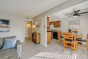 Cozy Fresno Condo w/ Balcony & Pool Access