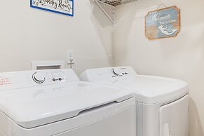 Coastal Virginia Home w/ Private Beach Access!