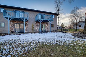 Cecil Vacation Rental: Walk to Shawano Lake!