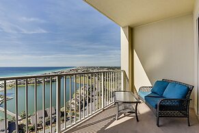 Seaside Bliss: Destin Retreat w/ Community Pools!