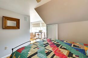 Hidden Charlottesville Home: 4 Mi to Downtown!