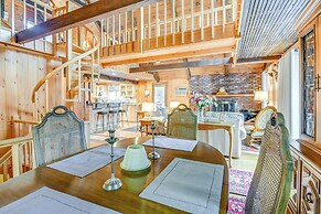 Charming Tamworth Cabin w/ Grill & Fireplace