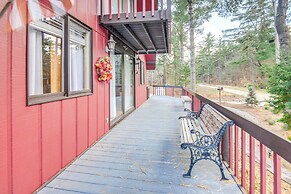 Charming Tamworth Cabin w/ Grill & Fireplace