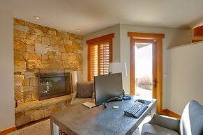 Telluride Mountain Chalet w/ Gym, Hot Tub & Views!