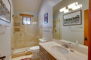 Telluride Mountain Chalet w/ Gym, Hot Tub & Views!