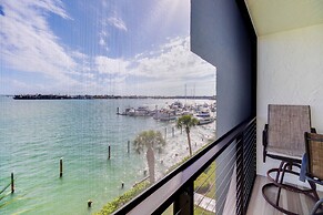 Marco Island Waterfront Condo w/ Community Pool!