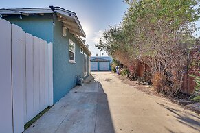 Pet-friendly Oceanside Gem w/ Patio, Walk to Beach