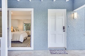 Pet-friendly Oceanside Gem w/ Patio, Walk to Beach