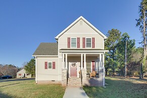 Charming Appomattox Home: Half-mi to Main Street!