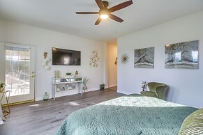 1 Mi to Coachella: Indio Home w/ Community Perks!