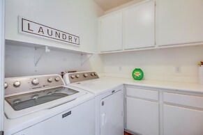 1 Mi to Coachella: Indio Home w/ Community Perks!