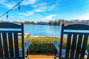 Lakefront Paw Paw Cottage w/ Boats & 2 Docks!