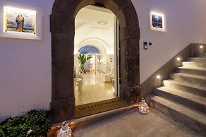 Villa Francesco Luxury Suites