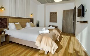 Sir Fundeni Hotel