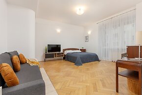 Studio in Warsaw Center by Renters