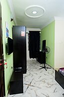 D'Tavern Apartment