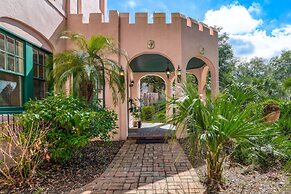 Pillars' Castle