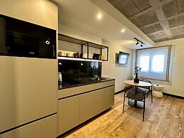 Holidays2Malaga Bubu Apartments