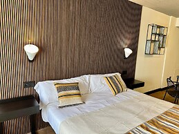 Holidays2Malaga Bubu Apartments