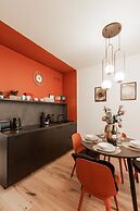 Chill in Oriental Splendour