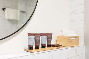 Chill in Oriental Splendour