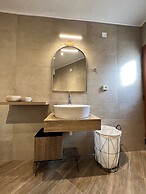 Antonios House Ithaka